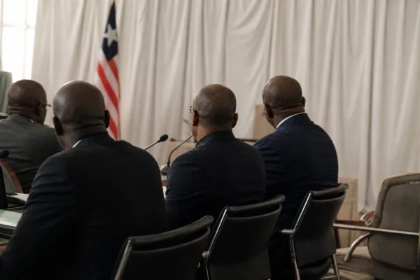 Au Liberia, Joseph Boakai durcit la commande publique pour protéger les fonds et ouvrir l’État aux entreprises locales