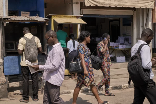 Au Togo, deux réalisateurs français détenus révèlent la pression croissante sur la liberté de la presse à Lomé
