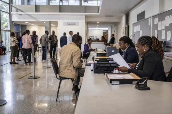 En Zambie, le vote sur le bilan d’Hichilema arbitre entre relance minière, dette et impatience sociale