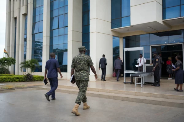 Pourquoi Kampala maintient ses troupes en Somalie malgré la crise du financement de la mission africaine
