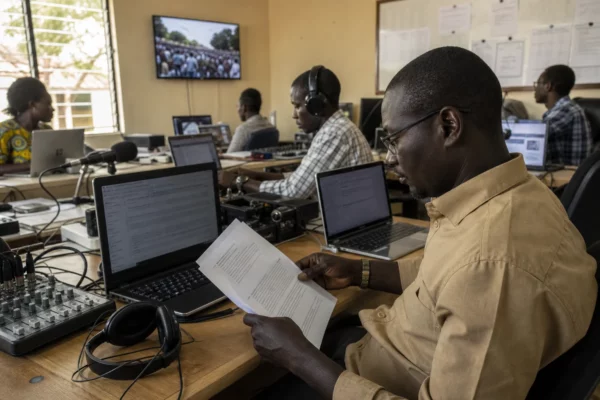 En Guinée-Bissau, le référendum constitutionnel relance le bras de fer sur les pouvoirs du président