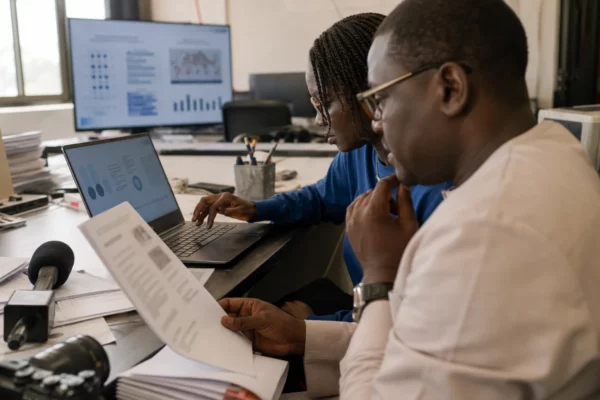 ZLECAf et mobilité des travailleurs en Afrique : pourquoi les visas tombent plus vite que la reconnaissance des diplômes