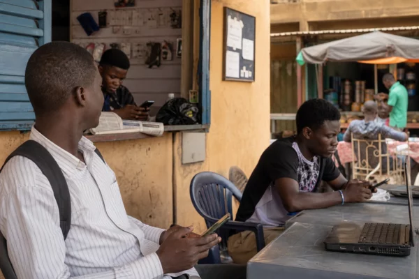 Au Burkina Faso, la défense du BIR-C par le gouvernement ravive la tension avec les journalistes