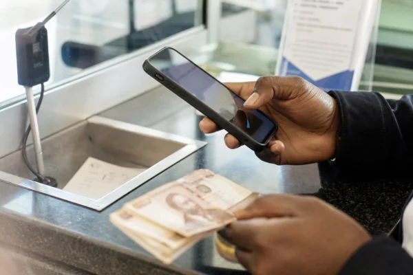 Kenya : Stanbic mise sur le détail et le numérique pour élargir sa base de dépôts d’ici 2029