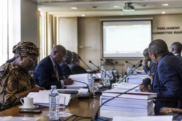 En Ouganda, Kampala fragmente le financement des routes et du SGR pour éviter un choc budgétaire