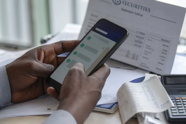 Nigeria : l’IPO de la raffinerie Dangote teste la profondeur du marché de Lagos et l’ambition panafricaine