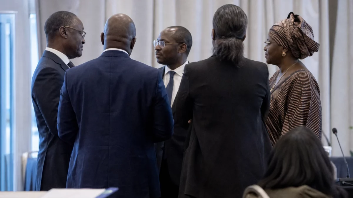 Au Sénégal, la pirogue électrique s’impose comme l’alternative crédible au carburant sur les bolongs