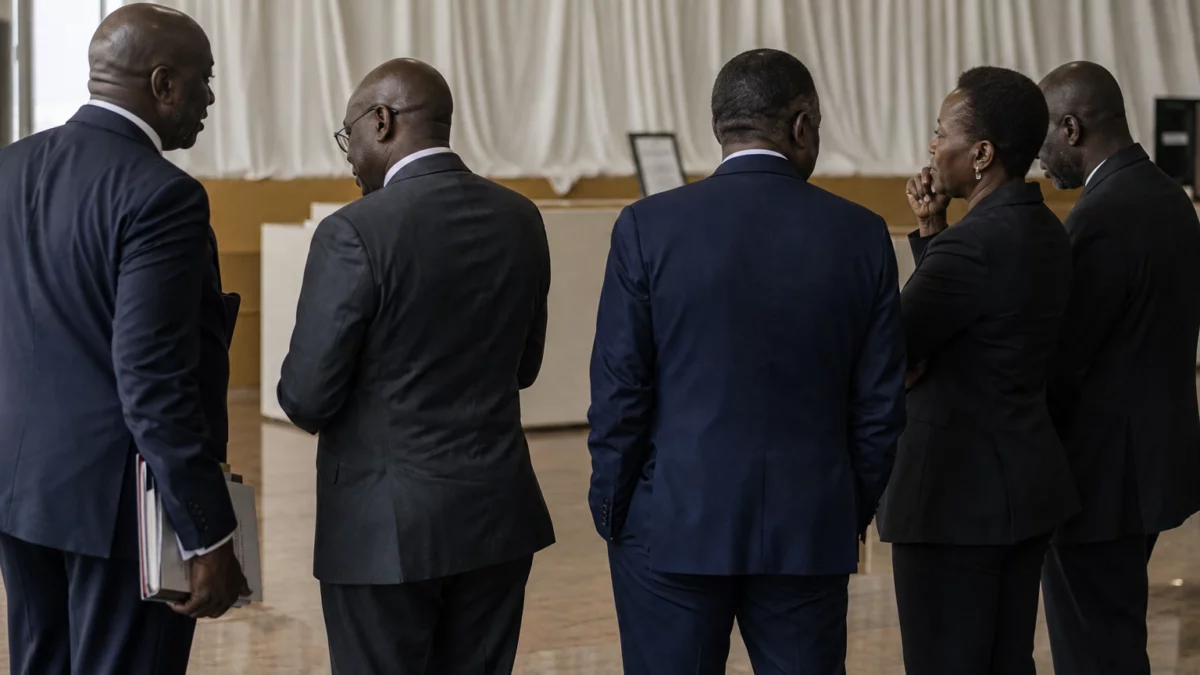 À Dakar, trois proches de Pastef condamnés pour offense au chef de l’État dans un climat politique tendu