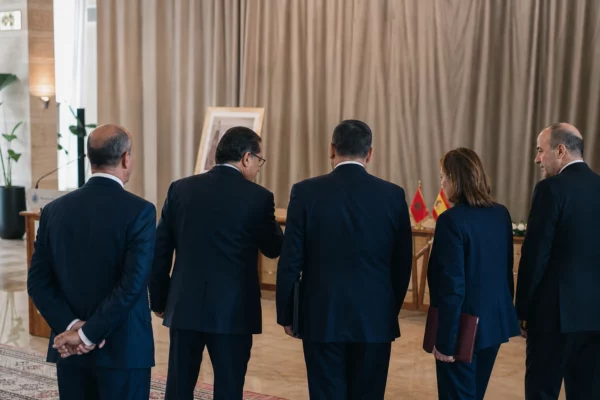 Au Congrès espagnol, la nationalité des Sahraouis remet Madrid face à Rabat et à son passé colonial