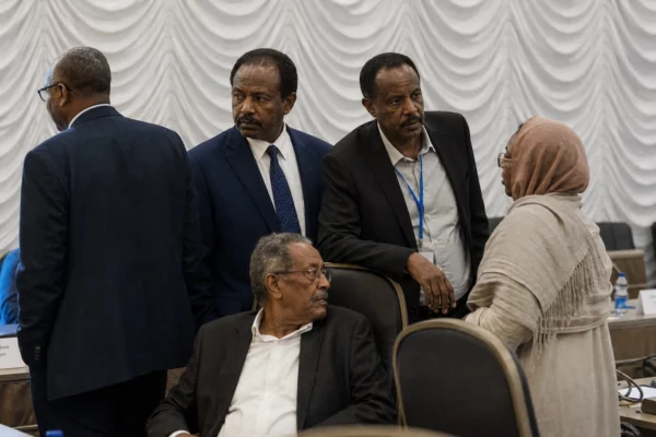 Au Soudan, les civils imposent leur feuille de route face au dialogue voulu par le général al-Burhan