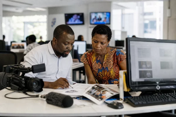 À Venise, Werewere Liking fait rayonner Abidjan et le Ki-Yi Mbock au cœur de la Biennale d’art 2026