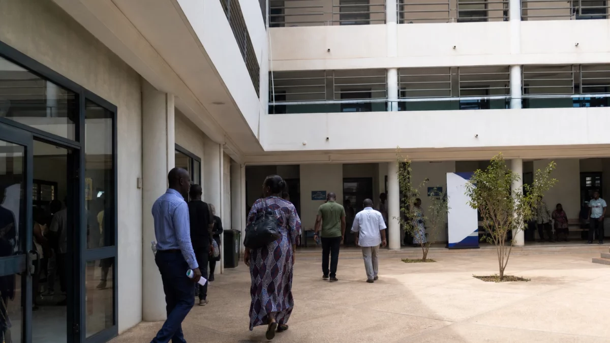 Référendum en Guinée-Bissau : la junte veut verrouiller l’exécutif, l’opposition redoute un basculement autoritaire