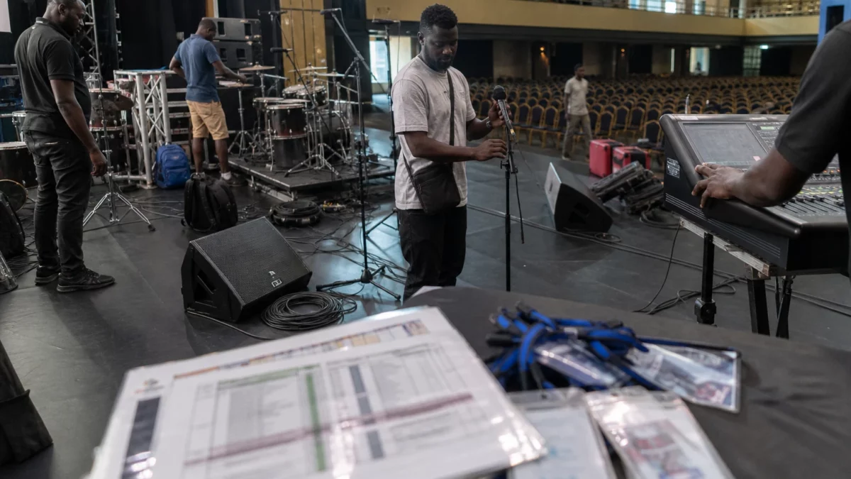 En Côte d’Ivoire, Yodé & Siro font du zouglou un langage social qui relie mémoire populaire, engagement et économie culturelle