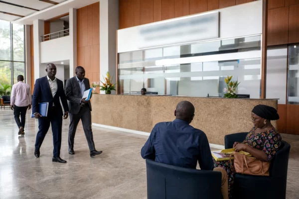 En Côte d’Ivoire, le retour diaspora africaine devient un test concret pour l’investissement, l’emploi et les compétences