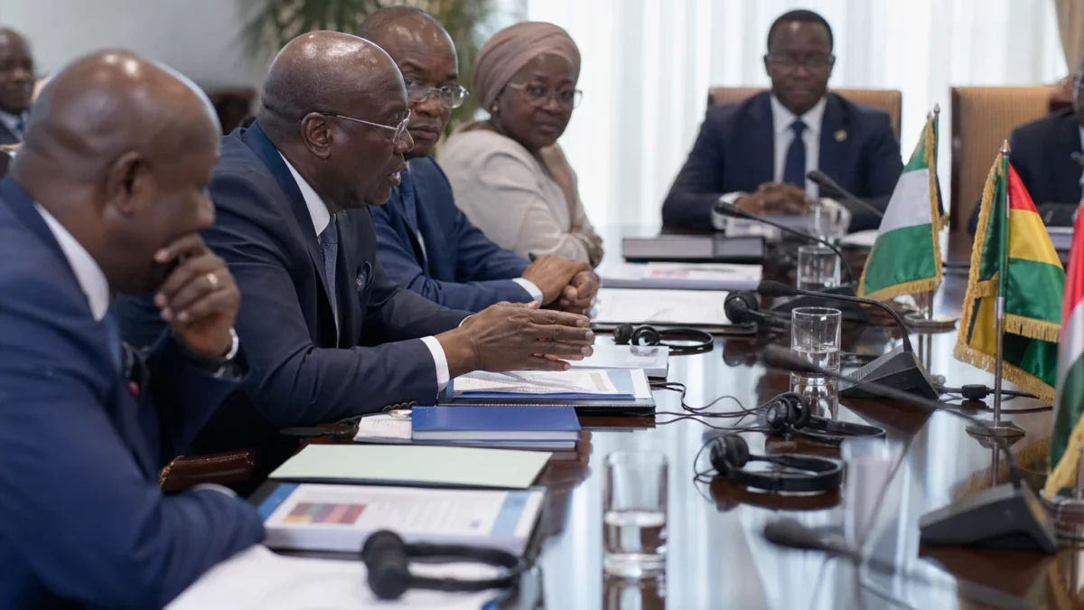 Au Ghana, la réforme constitutionnelle relance le débat sur la durée du pouvoir et l’accès des jeunes à la présidence