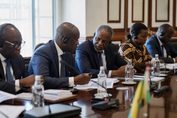Au Ghana, l’audit du réseau électrique révèle la fragilité d’un système sous pression malgré des capacités suffisantes