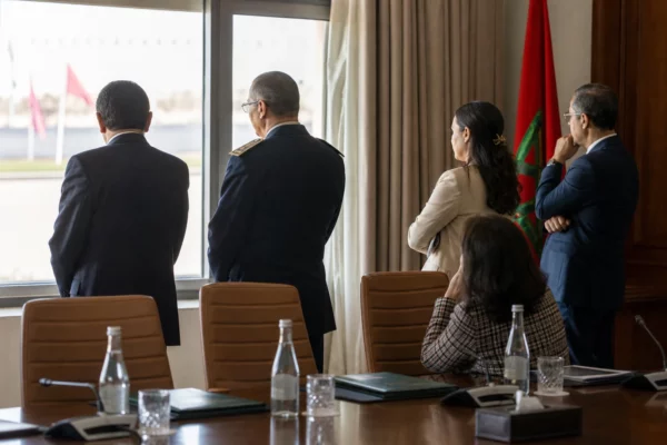 À Ceuta, les attaques contre les militaires ravivent la crise migratoire et exposent la pression venue du Maroc