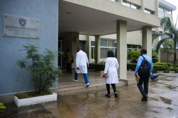 En RDC, Ebola déborde de l’Ituri et met Kinshasa sous pression face à une riposte encore fragile