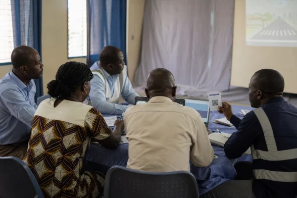 En Côte d’Ivoire, Bon Chauffeur mise sur le numérique pour réapprendre le code de la route et réduire les accidents