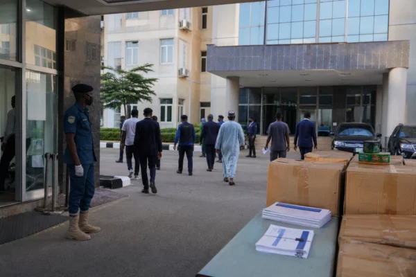 Au Nigeria, une saisie de captagon révèle l’ampleur des routes de drogue liées à l’insécurité du nord