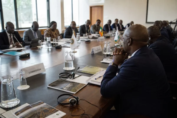 En Guinée, Nimba Mining relance la bauxite publique et met la raffinerie d’alumine au cœur du bras de fer fiscal