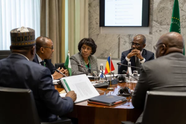 À Pretoria, la facture des rapatriements relance le bras de fer diplomatique avec Accra sur fond de xénophobie