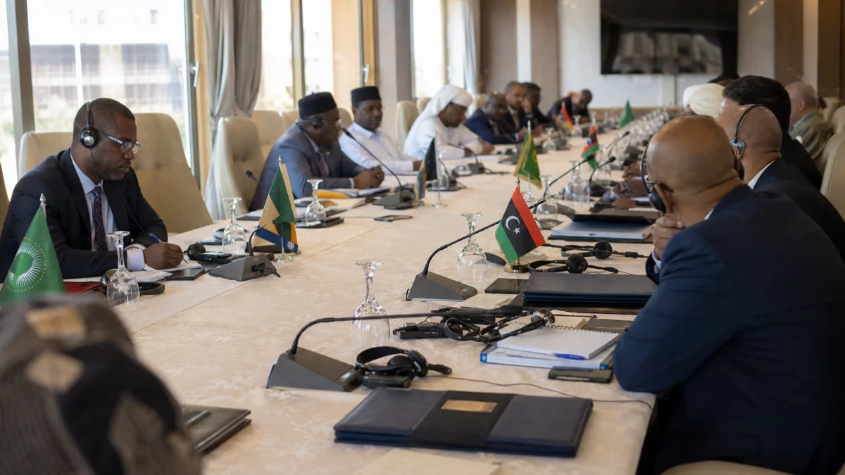 À Tripoli, le retour de la diplomatie syrienne met en lumière la place de la Libye dans les recompositions régionales