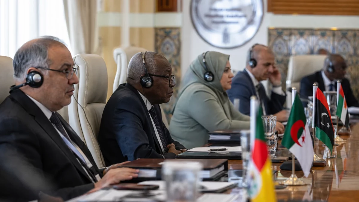 Comment un chercheur algérien éclaire les tensions sur la science aux États-Unis et la diaspora d’Alger