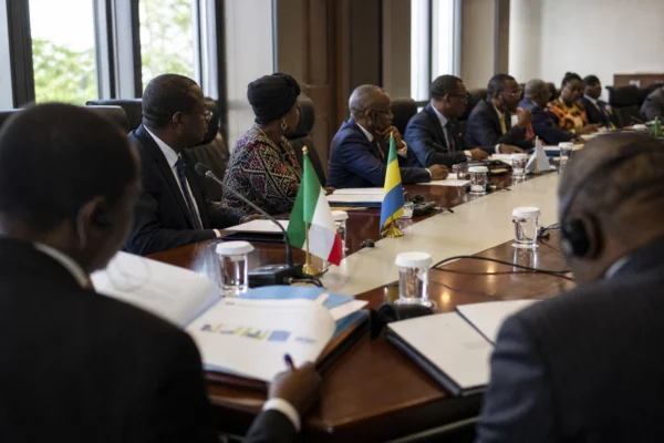 Au Gabon, Oligui Nguema réoriente les bourses d&rsquo;études vers l&rsquo;Afrique et assume un choix de souveraineté éducative