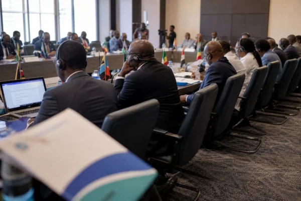 Au Mozambique, la course pour relier 300 localités révèle le vrai défi de l’inclusion numérique rurale