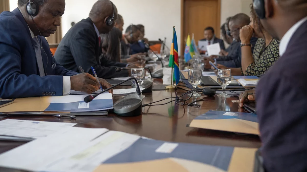 En RDC, la rentrée scolaire révèle l’écart entre les prix des fournitures et les budgets des familles à Kinshasa