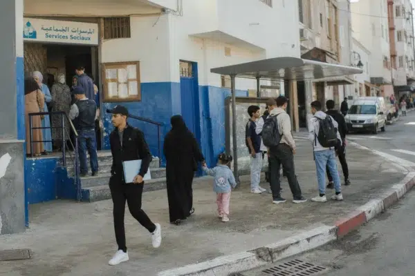 Crise migratoire à Ceuta : Madrid accélère l’accueil des mineures et des migrants encore à la rue