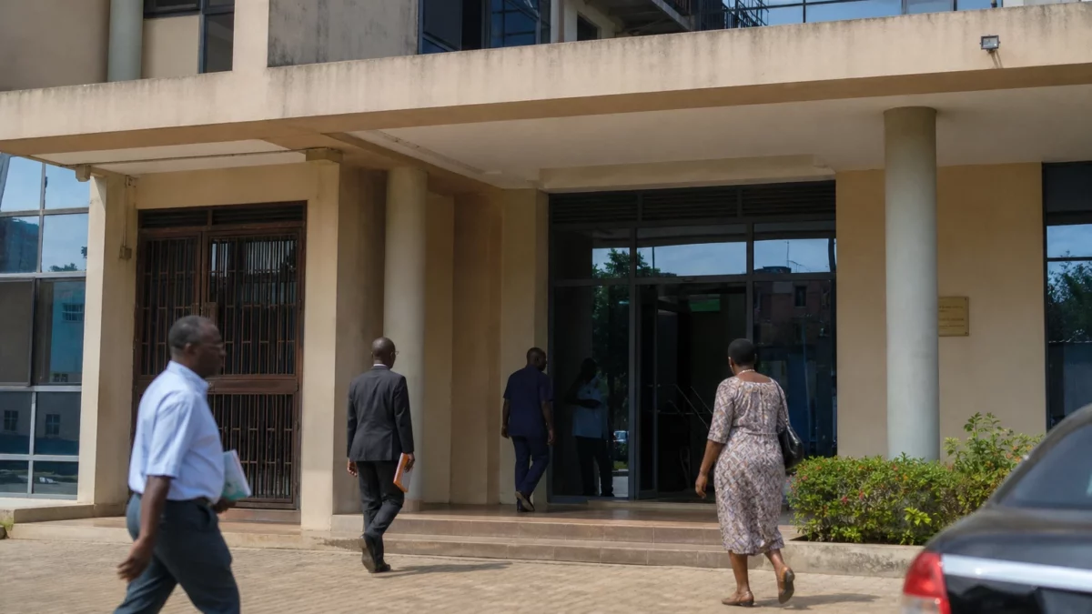 Au Togo, la détention de réalisateurs français relance le bras de fer entre sécurité des Savanes et liberté de tournage