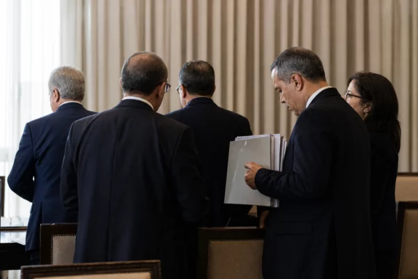 En Tunisie, la colère contre les coupures d’eau et d’électricité transforme Tunis en scène de défi politique