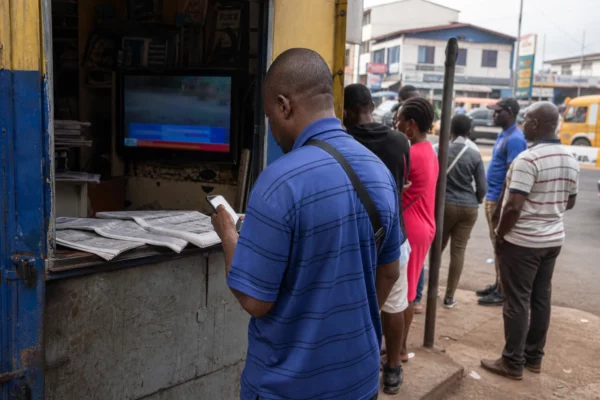 Au Cameroun, l’absence prolongée de Paul Biya à Yaoundé relance la question de la vacance du pouvoir