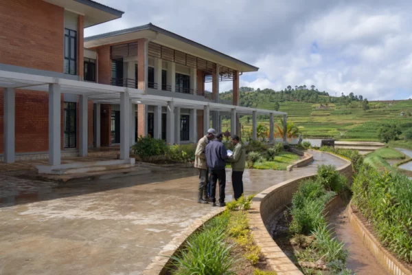 À Madagascar, l’érosion agricole menace les récoltes de l’Itasy et impose de nouvelles protections pour les sols et le lac