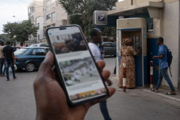 Au Sénégal, l’affaire Reug-Reug révèle les méthodes d’un réseau présumé de faux billets à Dakar et les enjeux judiciaires