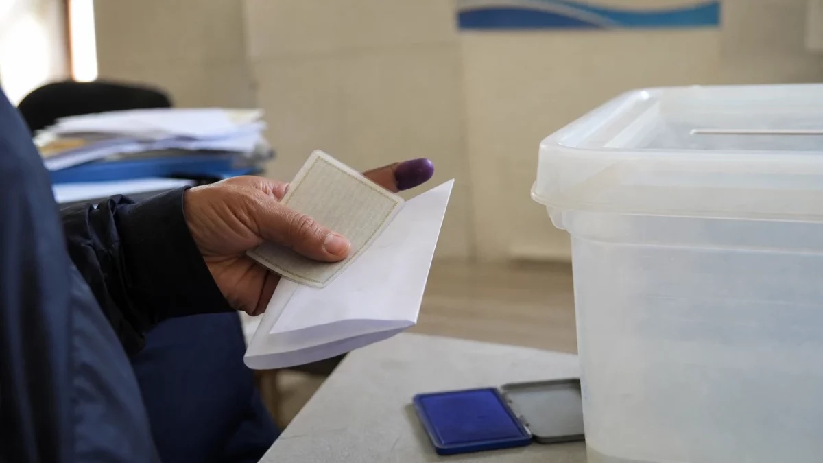 En Algérie, l’État mise sur 3 000 localités pour combler la fracture numérique et accélérer l’usage des services publics