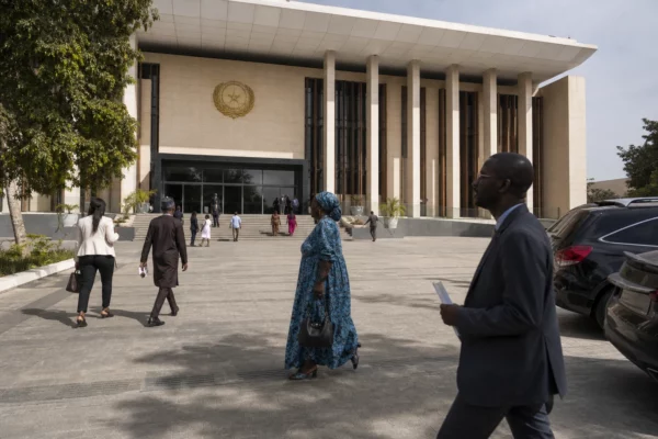 Au Sénégal, Ahmadou Al Aminou Lo mise sur la rigueur budgétaire et la cohésion nationale pour sortir de l’impasse