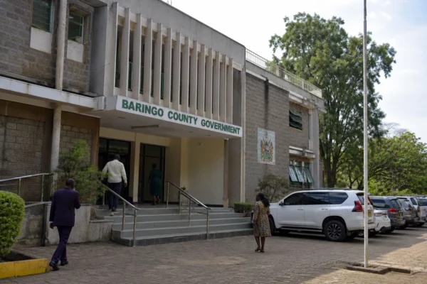 Au Kenya, la montée des eaux du lac Baringo force la capture des crocodiles et expose la riposte climatique