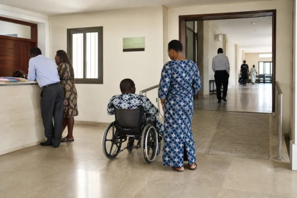 Au Bénin, l’État finance l’école, la mobilité et l’entrepreneuriat pour accélérer l’inclusion des personnes handicapées