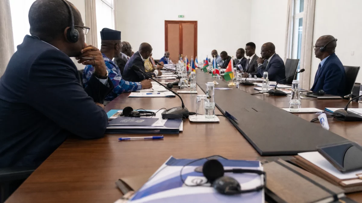 Guinée-Bissau : le référendum constitutionnel renforce le président et ouvre un bras de fer sur la transition