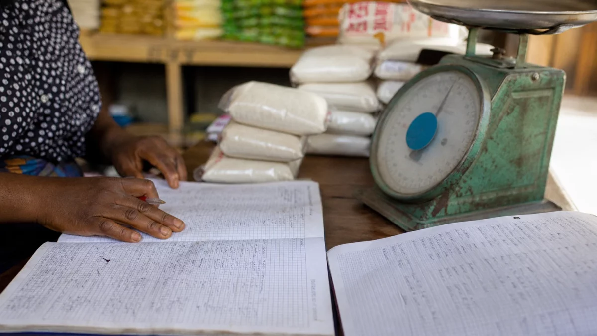 En Ituri, les écoles deviennent un relais clé pour freiner Ebola malgré une rentrée scolaire sous surveillance