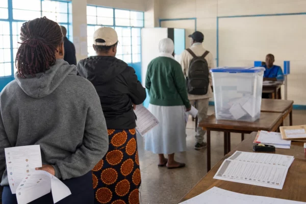 À Nairobi, l’opposition kényane montre sa force et relance la bataille pour la présidentielle de 2027