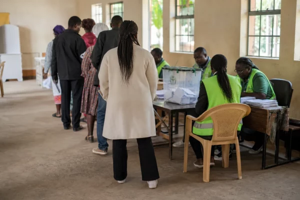 Au Kenya, le témoignage de Florence Amunga révèle le coût humain des violences postélectorales à Kibera et Nairobi