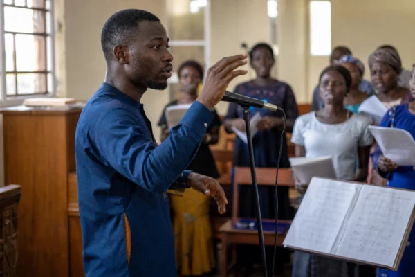 Comment un chant camerounais est devenu un refrain chrétien repris de Yaoundé aux grands rassemblements en France