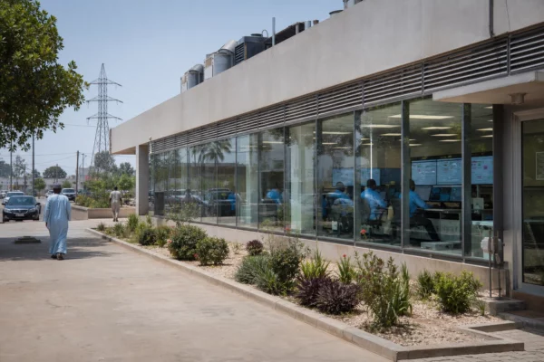 Coupures d’électricité au Sénégal : pourquoi Dakar reste vulnérable malgré les efforts pour stabiliser le réseau
