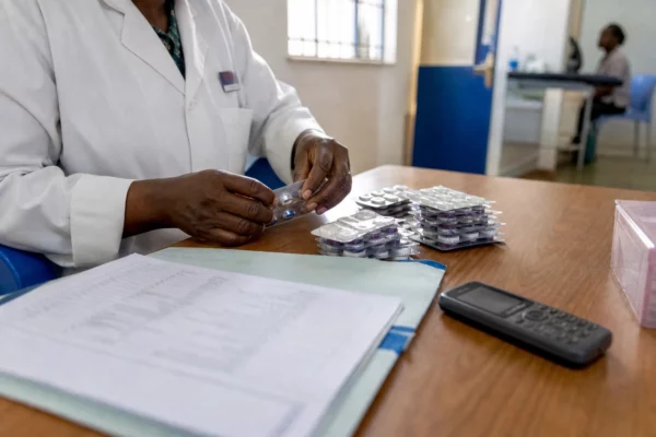 À Nairobi, les coupes de l’aide américaine font vaciller la riposte au VIH chez les travailleuses du sexe