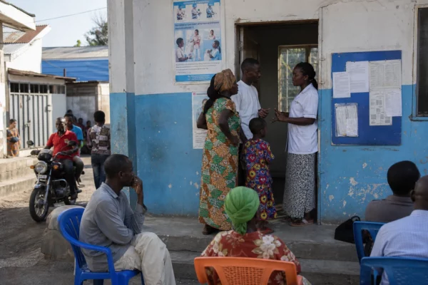 En RDC, la baisse des cas d’Ebola masque encore des foyers actifs en Ituri et au Nord-Kivu et fragilise la riposte nationale