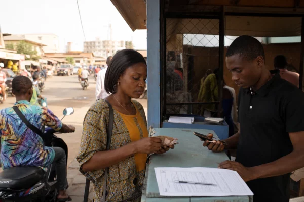 Envois de fonds Afrique : la diaspora devient plus puissante que les IDE et rebat les cartes financières